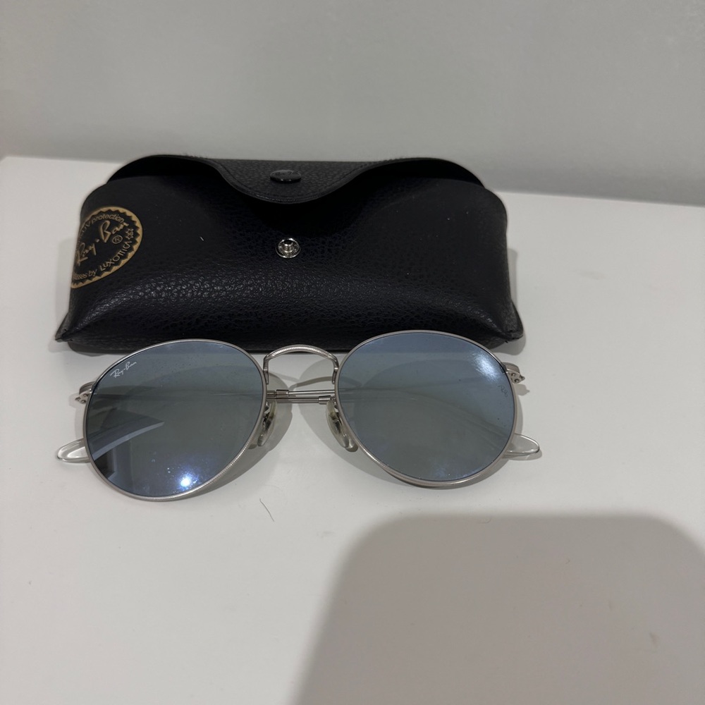 Rayban Round Sunglasses RB3447